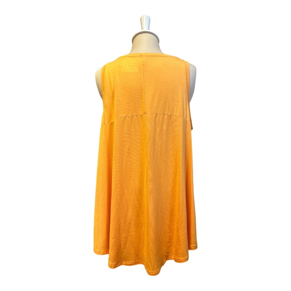 Sleeveless High-Low Tank - Picture 3 of 6